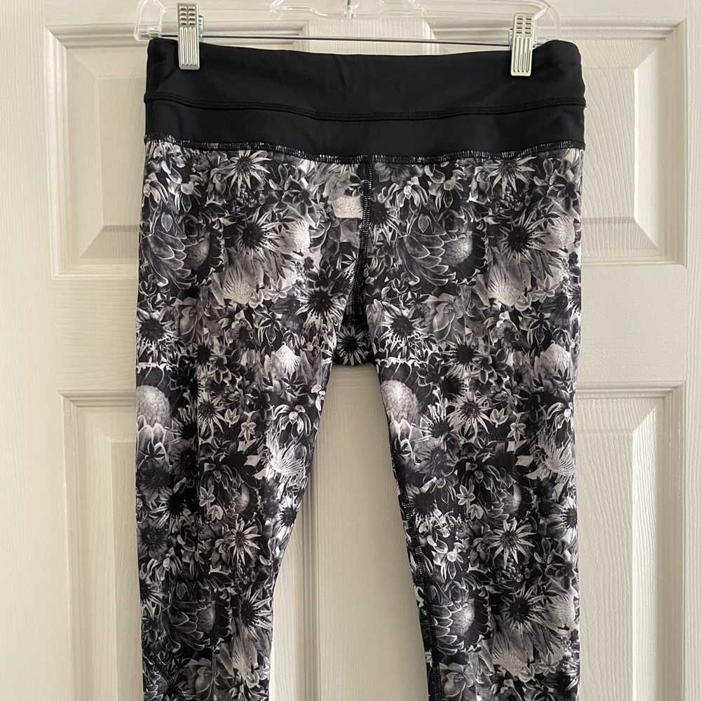 Lululemon Capri leggings
